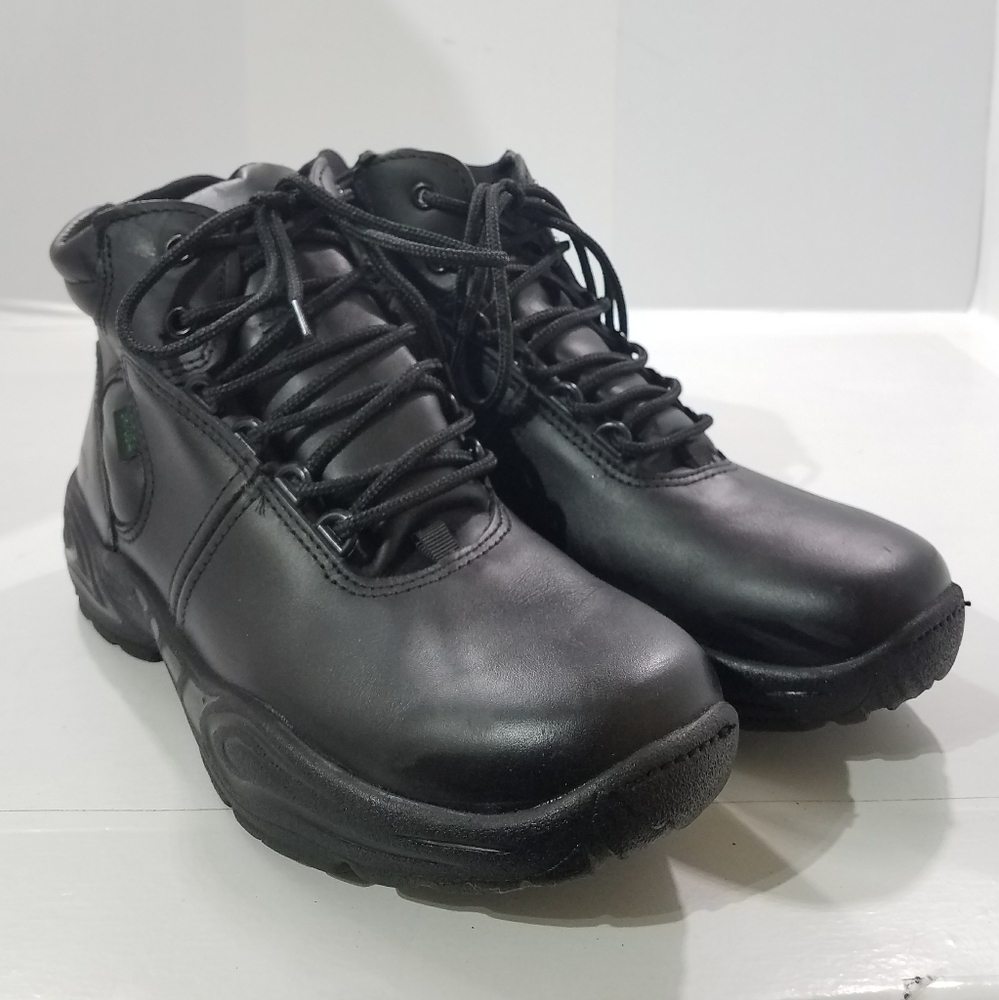 REEBOK GREEN TAG POSTAL EXPRESS USPS APPROVED